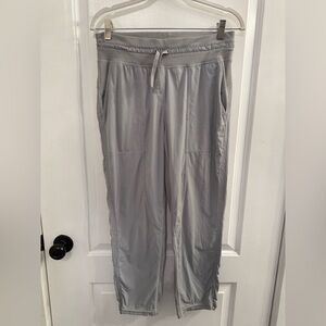 Lululemon Dance Studio Crop *25" Silver Drop